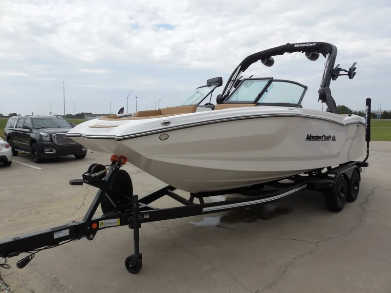 Slide: The Image of MasterCraft NXT 22 2025 - 5