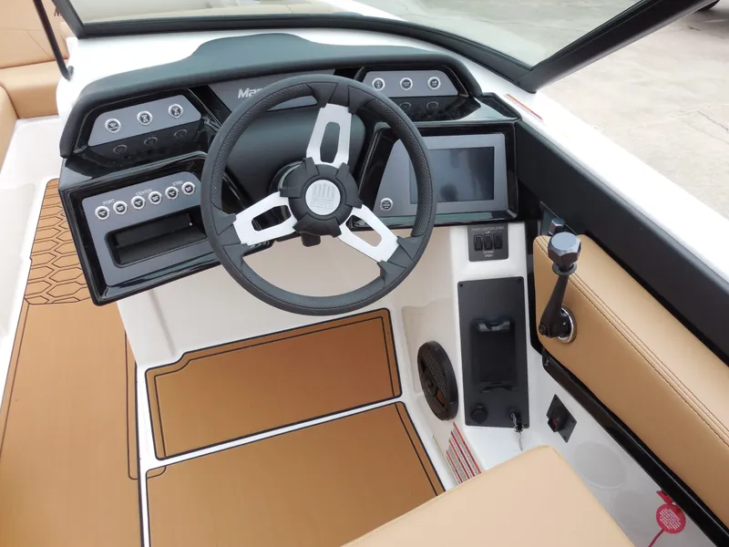 Slide: The Image of MasterCraft NXT 22 2025 - 8