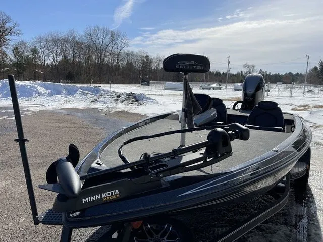 Slide: The Image of Skeeter ZX150 2023 - 4