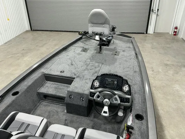 Slide: The Image of G3 Sportsman 1810 2026 - 16