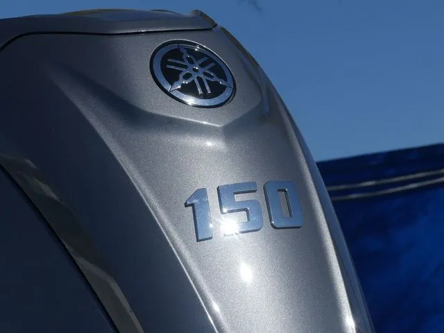 Slide: The Image of Yamaha 150 HP outboard motor on 2026 Robalo R180. - 10