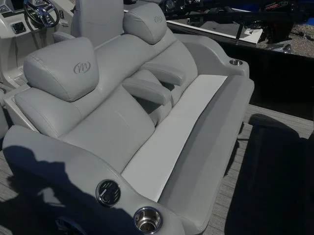 Slide: The Image of Manitou Encore 25 RF SHP 2019 - 14