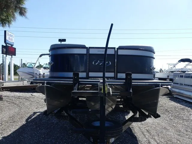 Slide: The Image of Manitou Encore 25 RF SHP 2019 - 2