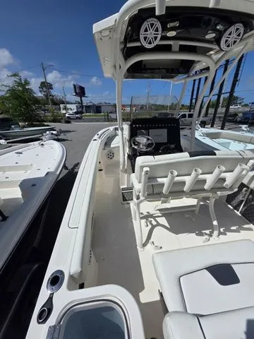 Slide: The Image of Wellcraft 222 Scarab Offshore 2017 - 16