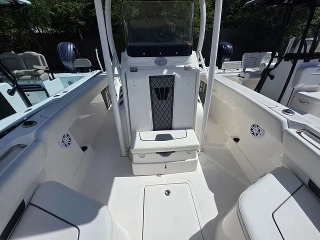 Slide: The Image of Wellcraft 222 Scarab Offshore 2017 - 19