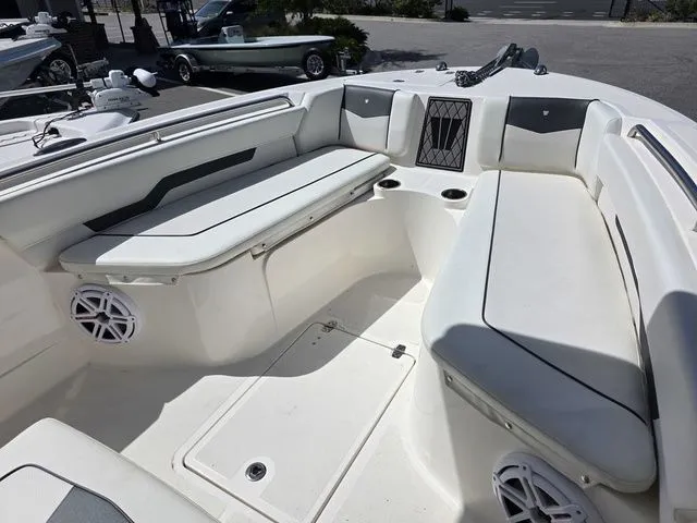 Slide: The Image of Wellcraft 222 Scarab Offshore 2017 - 22