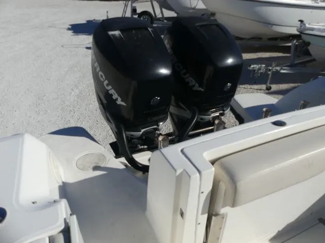 Slide: The Image of Boston Whaler 270 Vantage 2014 - 7