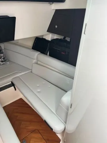 Slide: The Image of Boston Whaler 350 Realm 2024 - 20