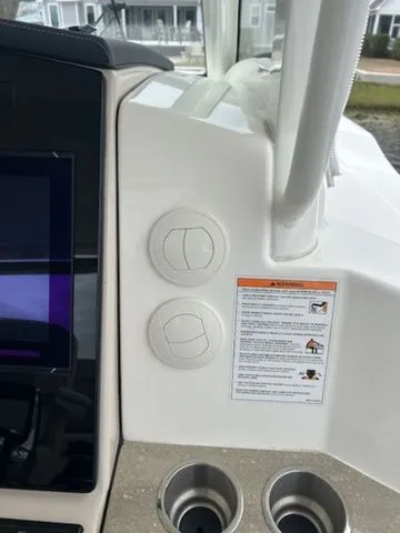 Slide: The Image of Boston Whaler 350 Realm 2024 - 22