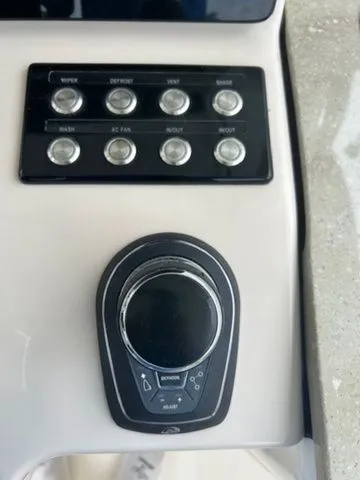 Slide: The Image of Boston Whaler 350 Realm 2024 - 23