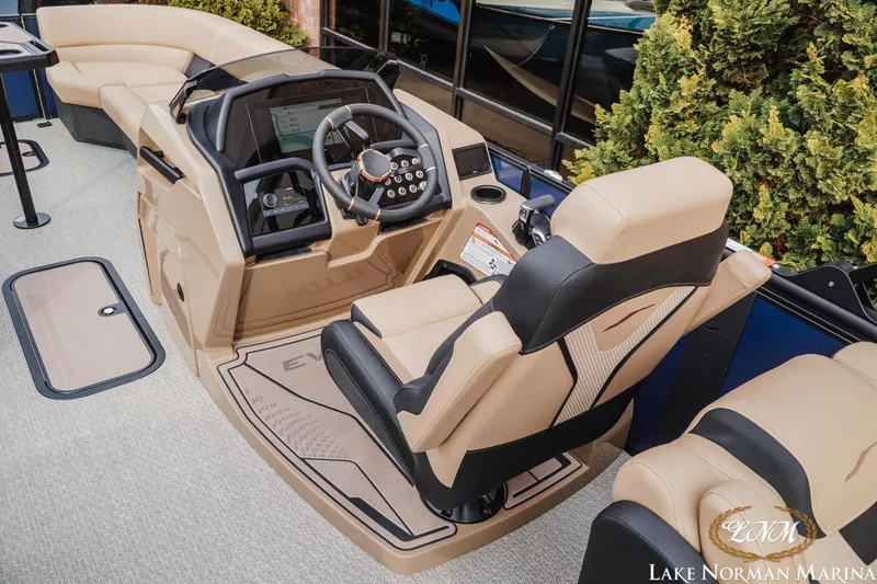 Slide: The Image of Luxurious 2026 Evotti 725QL boat interior with modern steering console and comfortable seating. - 10