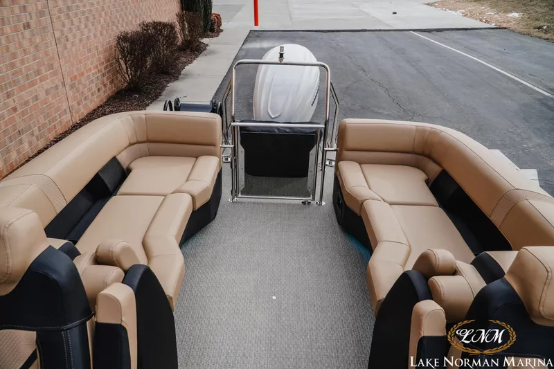 Slide: The Image of Luxurious 2026 Evotti 725QL pontoon boat with spacious seating at Lake Norman Marina. - 19