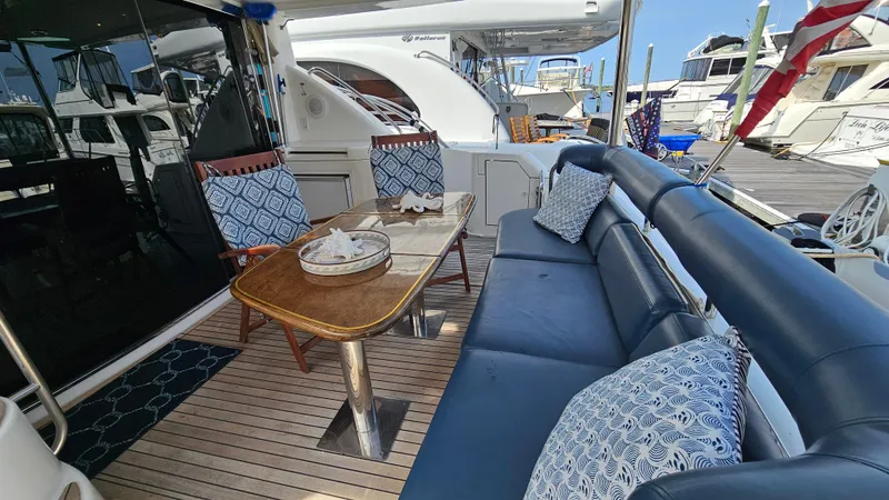 Slide: The Image of Neptunus 56 Flybridge 2005 - 60
