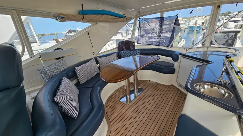 Slide: The Image of Neptunus 56 Flybridge 2005 - 79