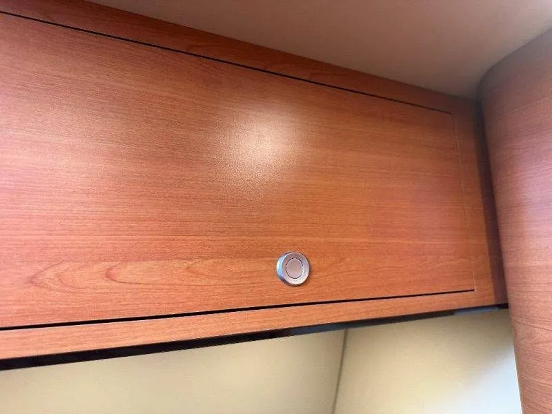 Slide: The Image of Mystic M4200 2022 - 43