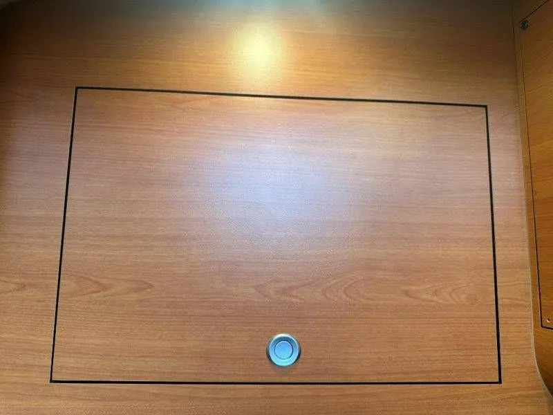 Slide: The Image of Mystic M4200 2022 - 47