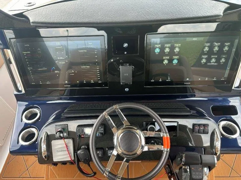 Slide: The Image of Mystic M4200 2022 - 52