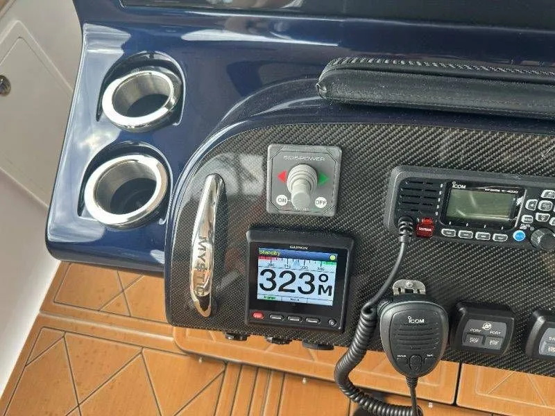 Slide: The Image of Mystic M4200 2022 - 74