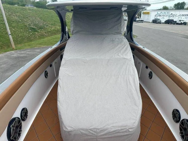 Slide: The Image of Mystic M4200 2022 - 89