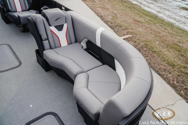 Slide: The Image of Luxurious seating on 2026 Evotti 723QL boat at Lake Norman Marina. - 18
