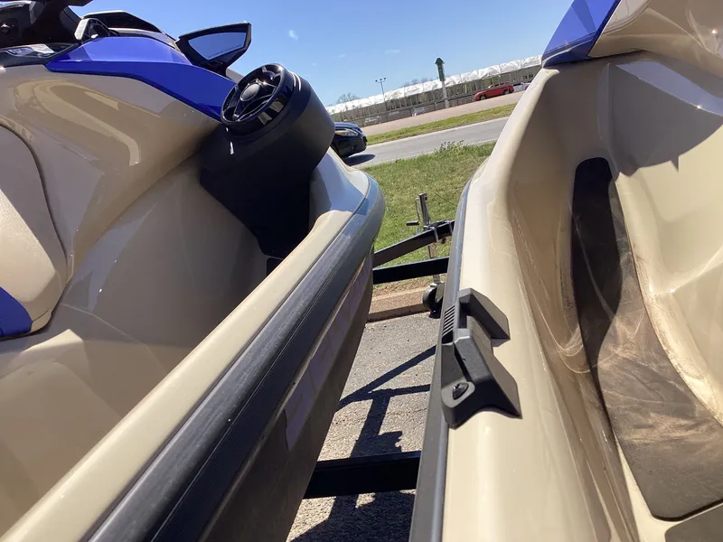 Slide: The Image of Sea-Doo Wake 170 iDF, iBR 2026 - 16