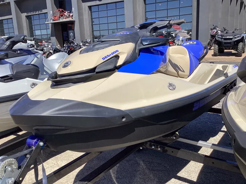 Slide: The Image of Sea-Doo Wake 170 iDF, iBR 2026 - 6