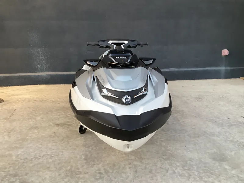 Slide: The Image of Sea-Doo GTX Limited 300 iDF Tech Package 2024 - 3