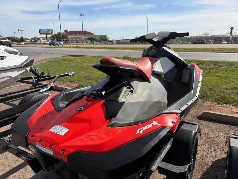 Slide: The Image of Sea-Doo Spark 2up 900 ACE 2016 - 11