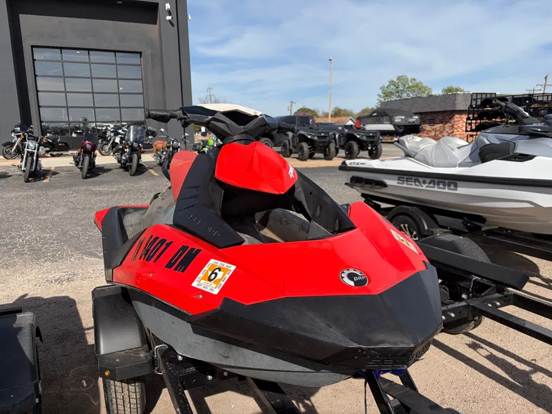 Slide: The Image of Sea-Doo Spark 2up 900 ACE 2016 - 9