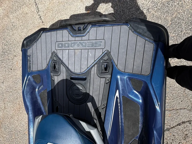 Slide: The Image of Sea-Doo GTX Limited 300 iDF Tech Package 2024 - 10