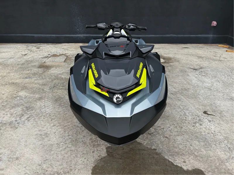 Slide: The Image of Sea-Doo RXT-X 325 Tech Package 2025 - 2