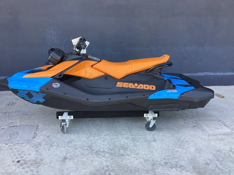 The Image of Sea-Doo Spark Trixx for 3 iBR and Audio in option 2026 - 1