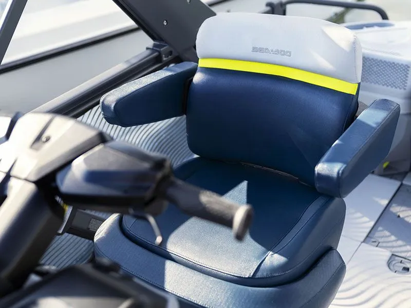 Slide: The Image of Sea-Doo Switch Cruise Limited 21 - 230 hp 2024 - 21