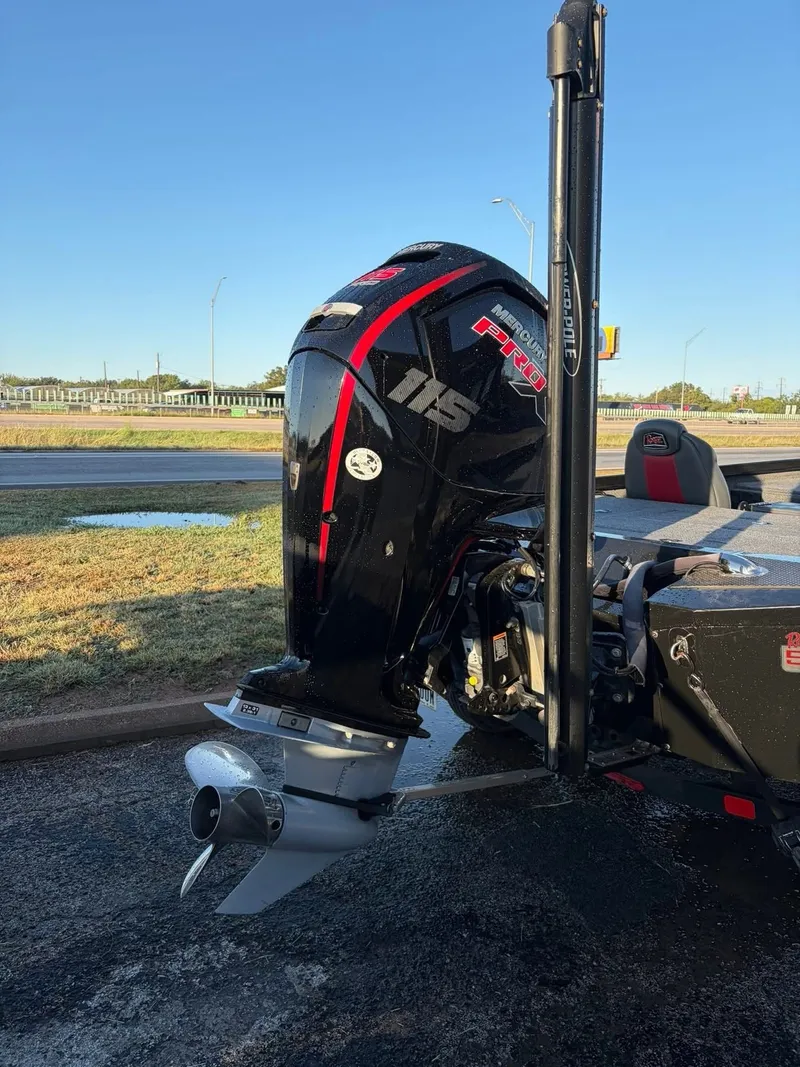 Slide: The Image of Ranger RT188P 2023 - 3