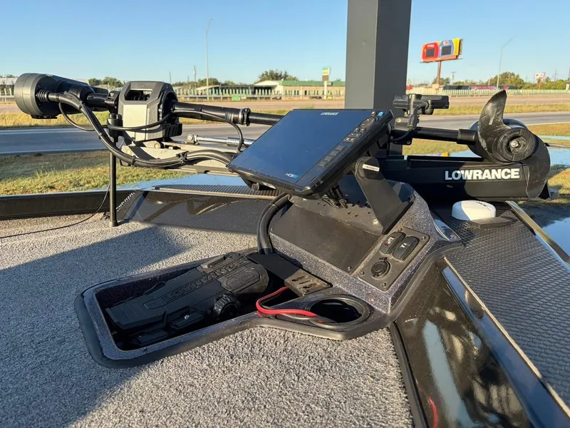 Slide: The Image of Ranger RT188P 2023 - 8