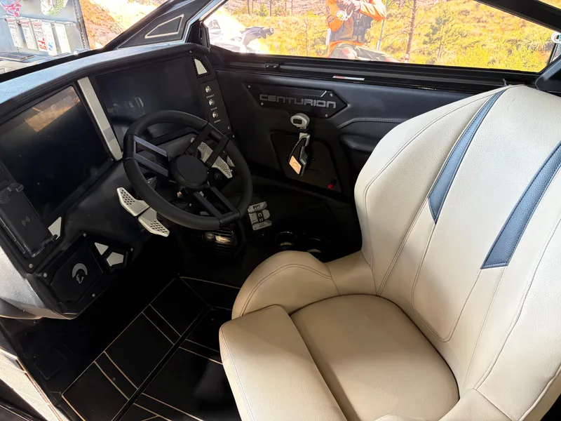 Slide: The Image of Centurion Ri245 2026 - 10