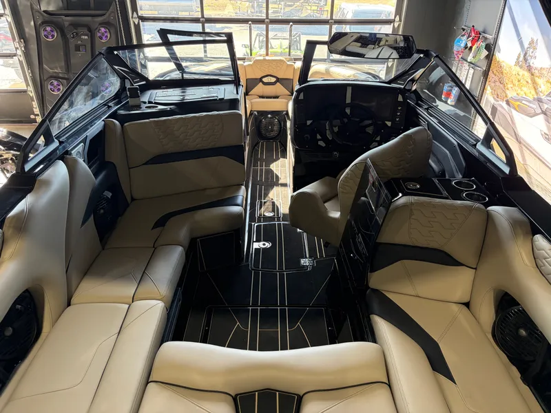 Slide: The Image of Centurion Ri245 2026 - 7