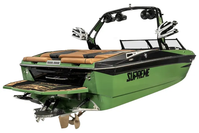 Slide: The Image of Supreme S240 2024 - 19