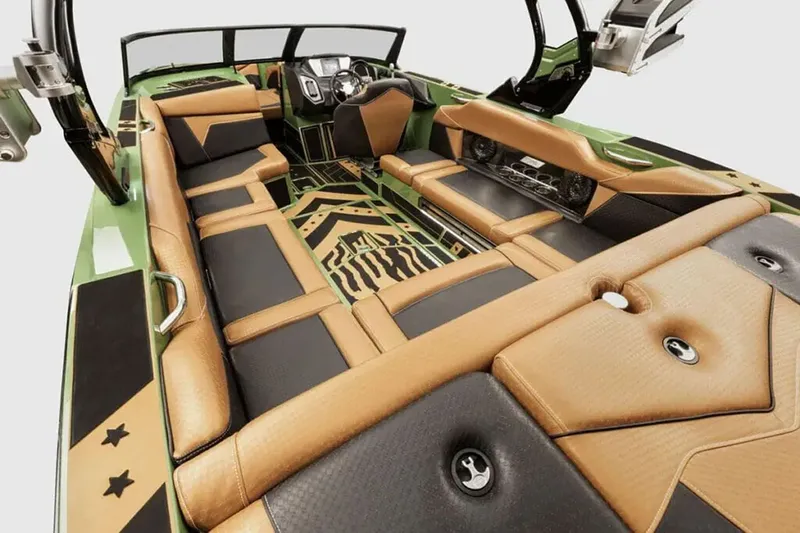 Slide: The Image of Supreme S240 2024 - 22