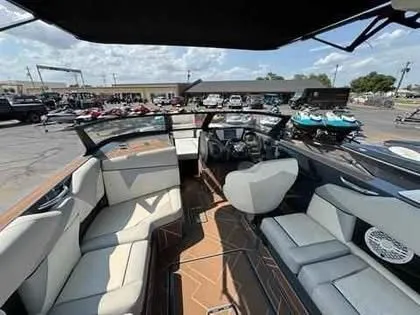 Slide: The Image of Supreme S240 2024 - 6