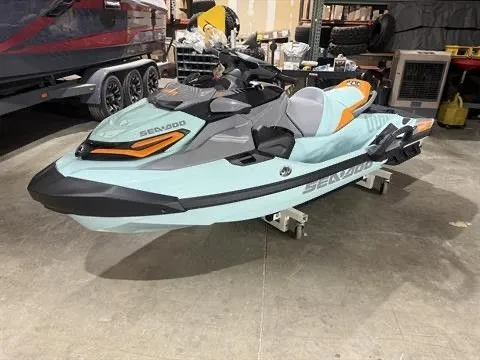 Slide: The Image of Sea-Doo Wake Pro 230 iBR iDF Tech Package 2024 - 3