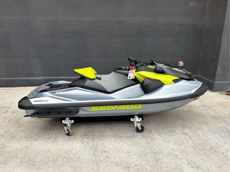 Slide: The Image of Sea-Doo RXP-X 325 Tech Package 2025 - 2