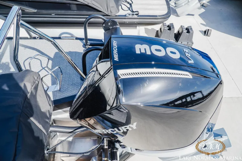 Slide: The Image of Mercury 300 V8 outboard engine on Evotti 723CS, 2026 model, at Lake Norman Marina. - 5