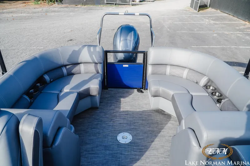 Slide: The Image of 2021 Bennington 22LSR pontoon boat with spacious seating at Lake Norman Marina. - 16