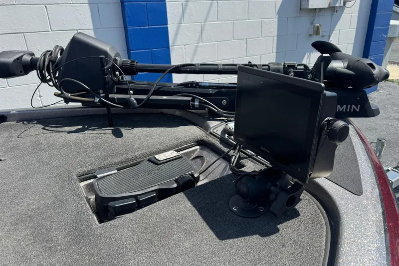 Slide: The Image of 2014 Skeeter TZX190 boat deck with Garmin fishfinder and trolling motor. - 2