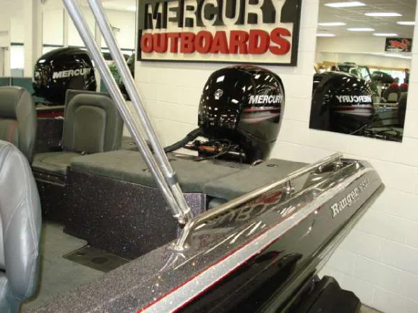 Slide: The Image of 2014 Ranger 1850 LS boat with Mercury outboard motor. - 21