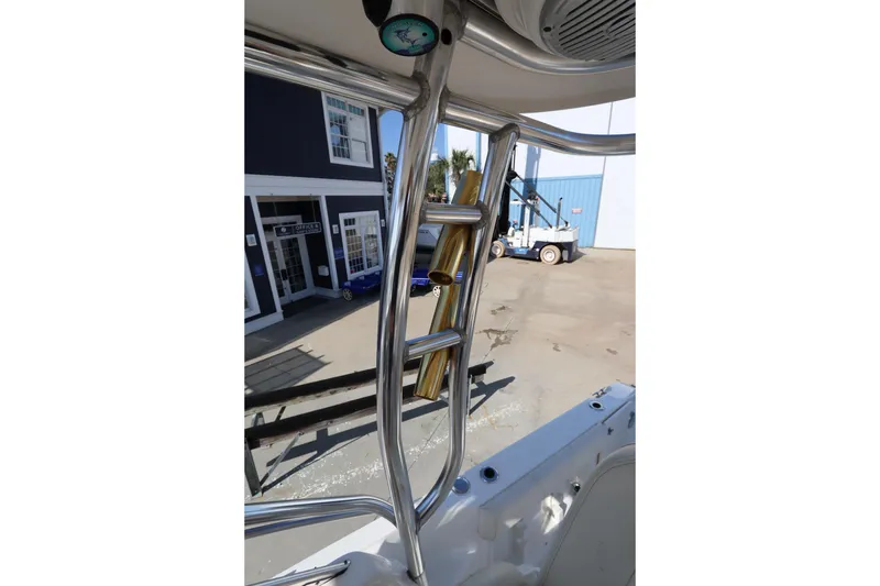 Slide: The Image of 2009 Century 2400 Walk-Around boat ladder and railing detail - 29