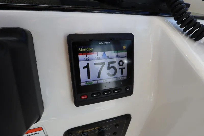 Slide: The Image of Garmin display on 2009 Century 2400 Walk-Around boat showing 175 degrees. - 58