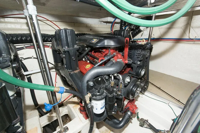 Slide: The Image of Engine compartment of 2009 Larson Cabrio 330 Day Cruiser. - 17