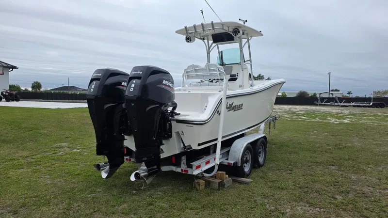 Slide: The Image of Mako 234 Center Console 2014 - 4